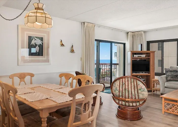 Hébergement de vacances Beautiful Oceanfront 3 Bedroom Rainbow With Outdoor Pool! Ocean City