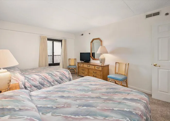 Beautiful Oceanfront 3 Bedroom Rainbow With Outdoor Pool! * Ocean City