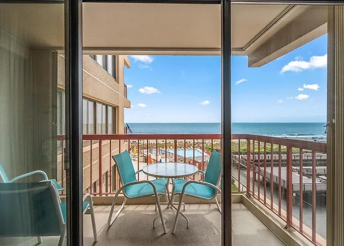 Hébergement de vacances Beautiful Oceanfront 3 Bedroom Rainbow With Outdoor Pool! Ocean City