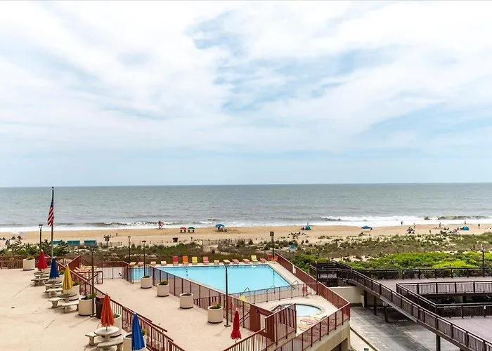 Hébergement de vacances Beautiful Oceanfront 3 Bedroom Rainbow With Outdoor Pool! Ocean City